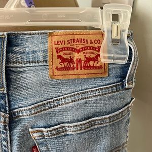 levi jeans